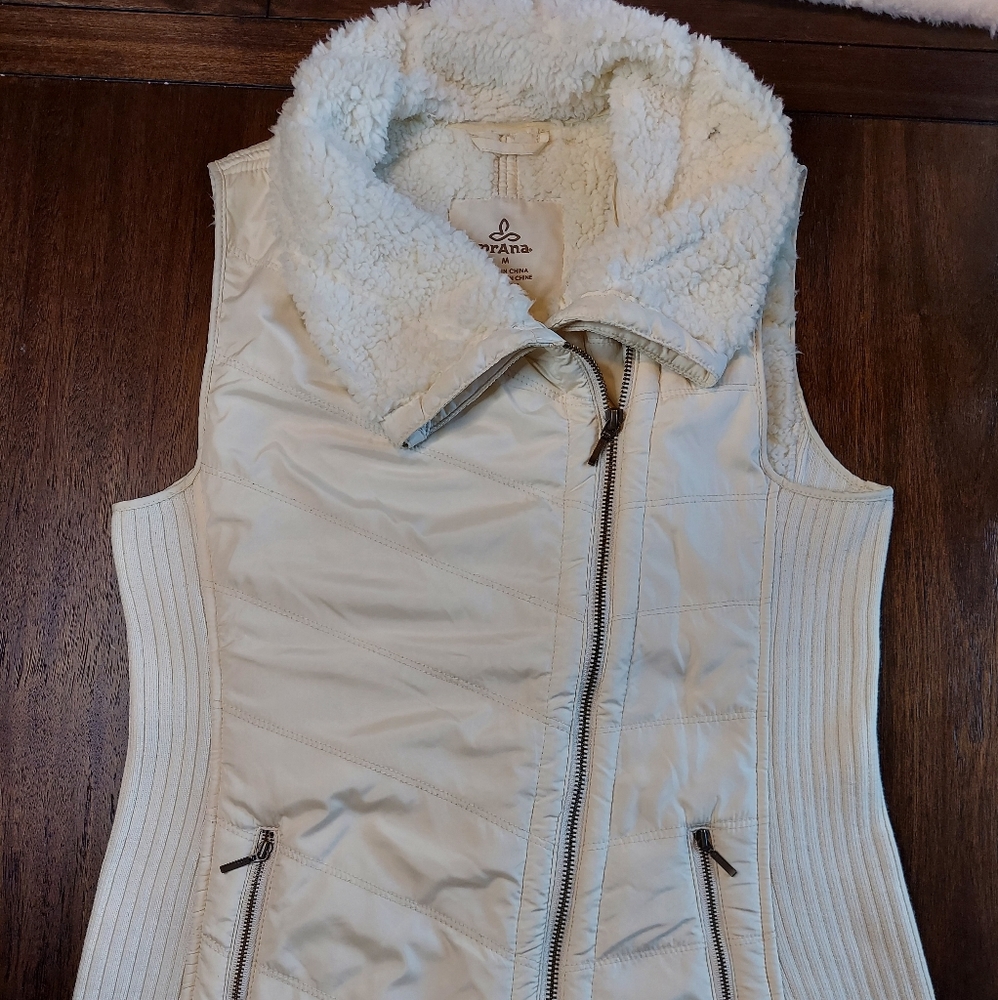 Prana Vest